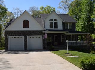 277 Hawksmoor Dr, Daniels, WV 25832