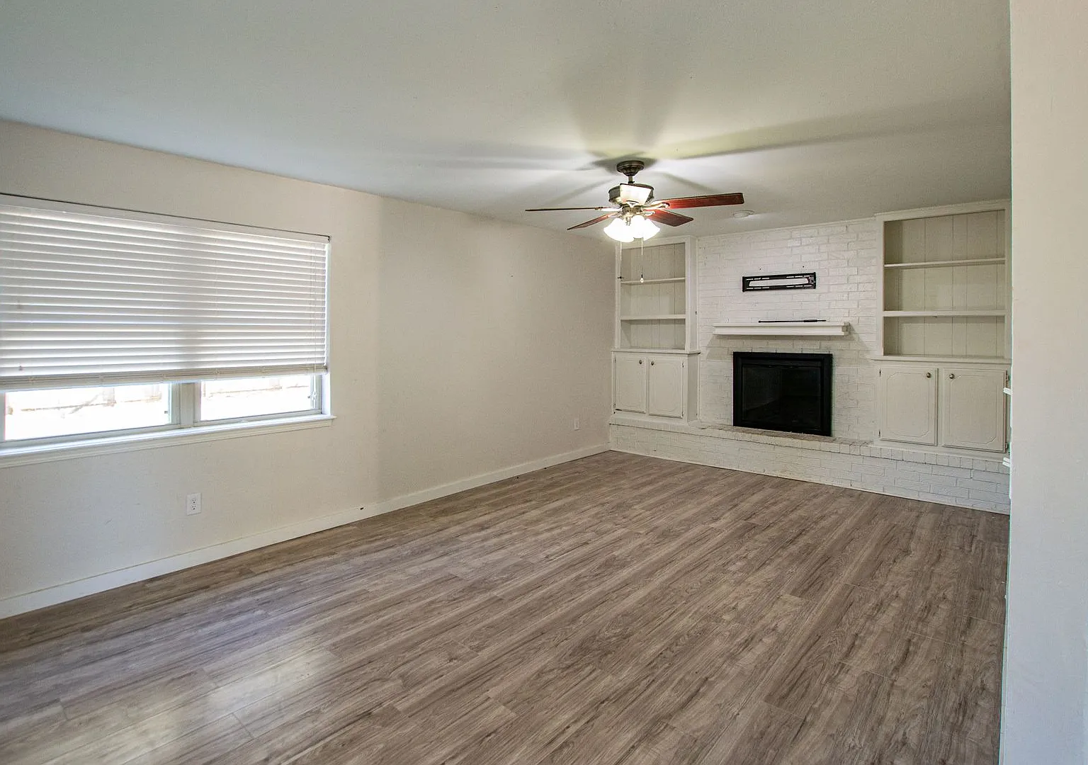 More Space. More Convenience. A Great Central Moore Location. — Photo 4