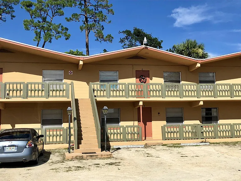 311 Francis Dr #2 — Photo 9