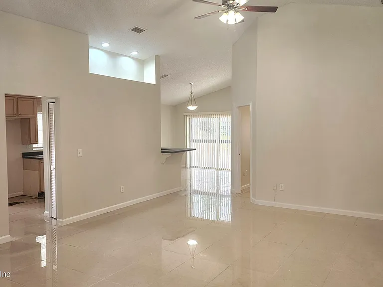 6188 Pettiford Dr W — Photo 2