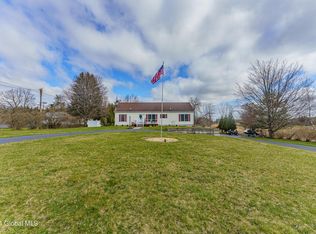 925 Stony Point Rd, Castleton On Hudson, NY 12033