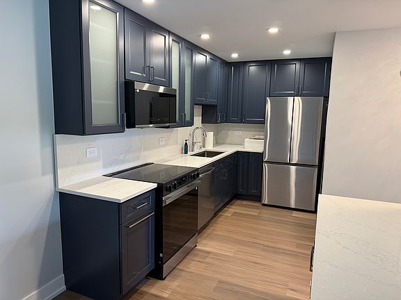 3rd image of 2222 S Goebbert Rd APT 258