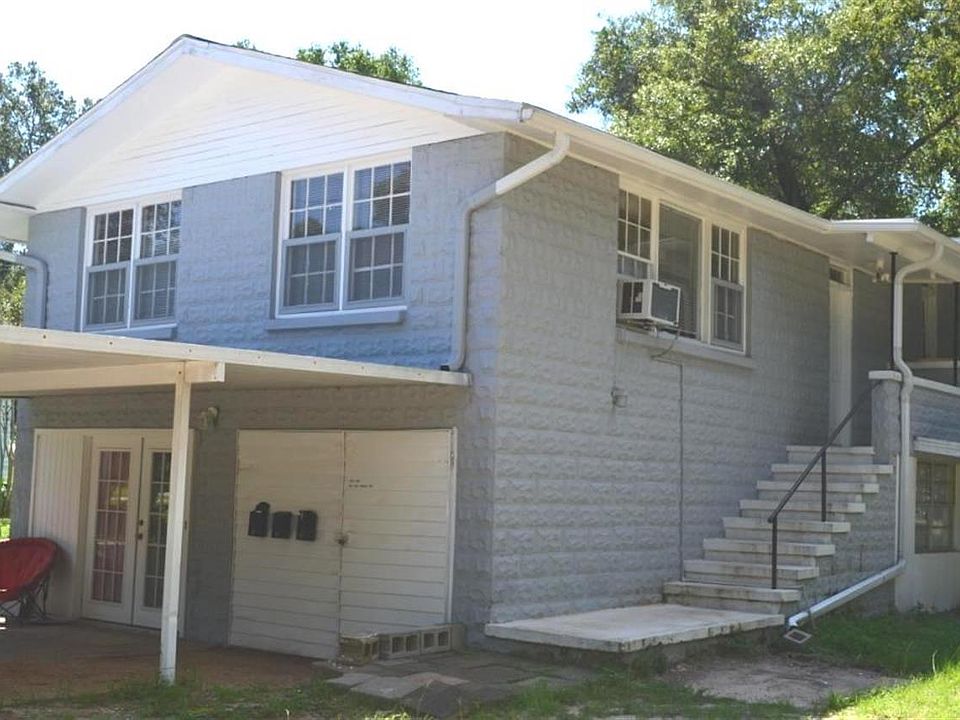 1st image of 2803 E Lee St