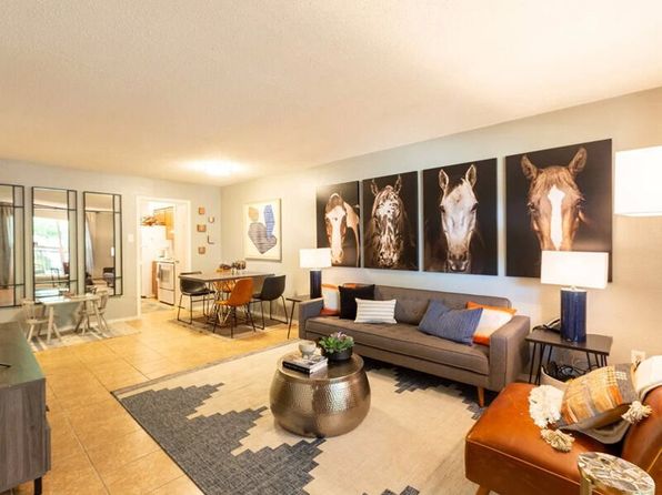 420 W Park Row Dr #T202