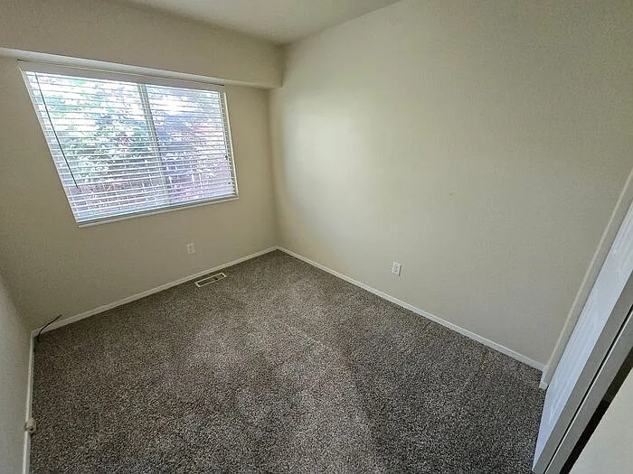5042 Canyon Run Dr — Photo 7