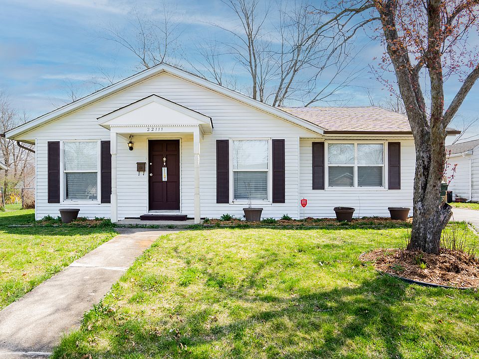1st image of 22111 E Churchill Dr