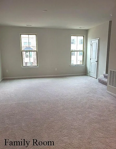 214 Timber Forest Ln — Photo 4