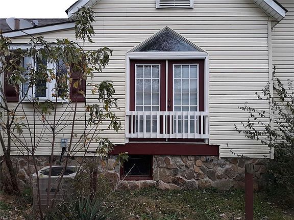 5th image of 1423 Beckett Ave