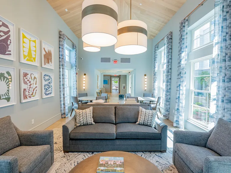 Marlin Cove Apartments — Photo 16
