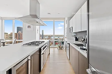 Rented by Engel & Völkers New York City