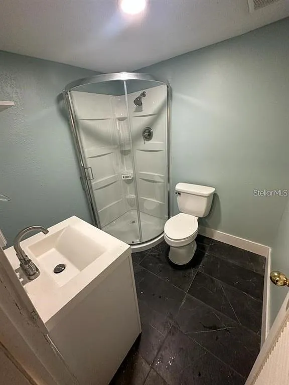 1 bed, 1.0 bath, 600 sqft, $1,100 — Photo 3
