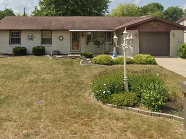 2611 Maple Dr, New Castle, IN 47362