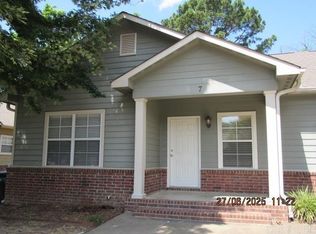 1410 Robins St #7, Conway, AR 72034