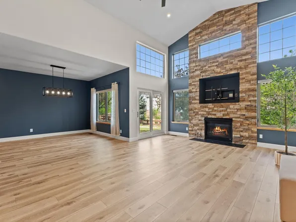 2036 Vineyard Ct, Windsor, CO 80550