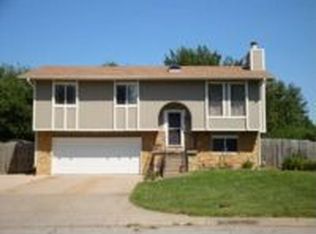 332 N Rutgers St, Wichita, KS 67212