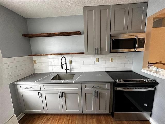 1st image of 3609 Eagle St APT 3