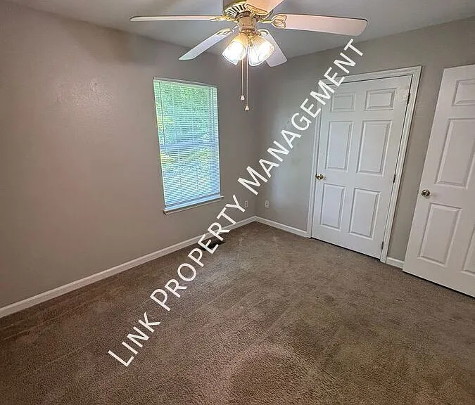 1106 Carline Rd #B — Photo 35
