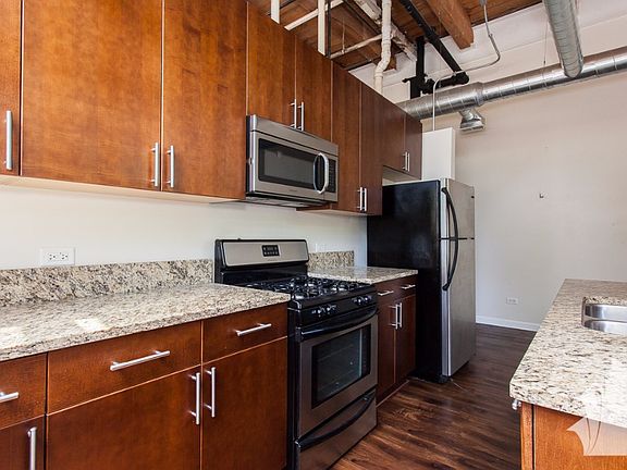 5th image of 7377 N Rogers Ave APT 108