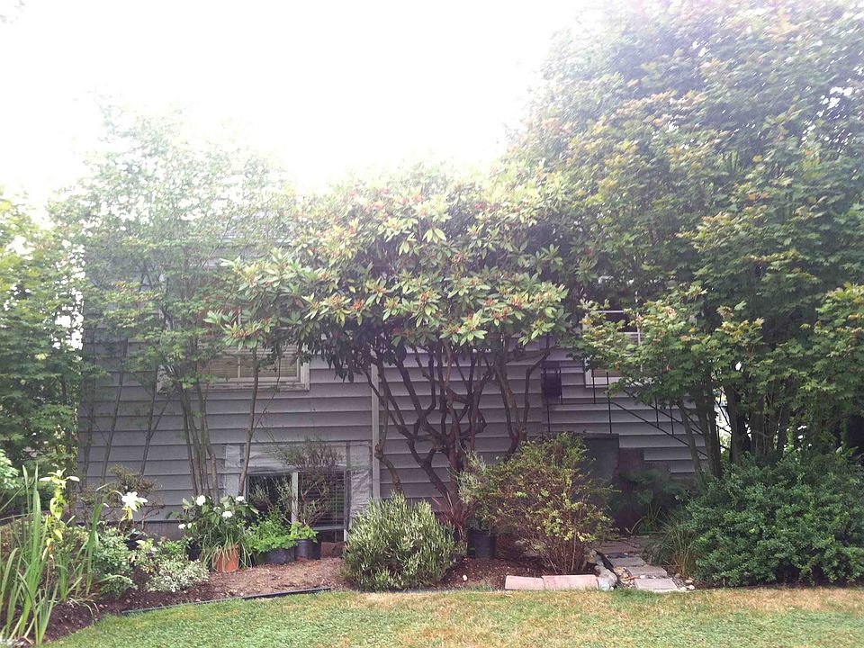2nd image of 6855 34th Ave NE