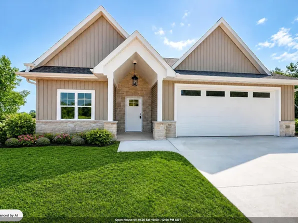 300 Deer Shed Trl, Green Bay, WI 54311