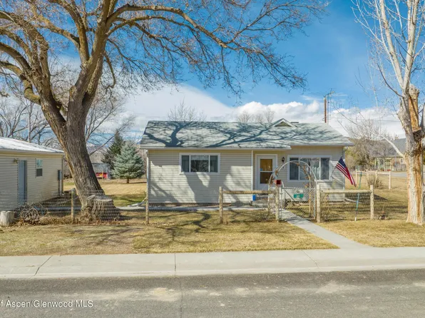 381 Greig Ave, De Beque, CO 81630
