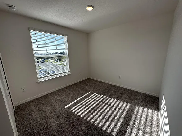 10936 SW Vasari Way — Photo 22