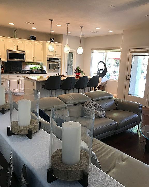1st image of 813 Colina Alta Pl