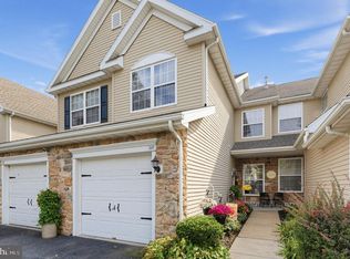207 Laurel Ct, Morgantown, PA 19543