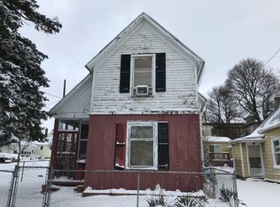 929 Sherman St SE, Grand Rapids, MI 49506