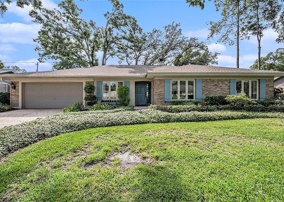 1st image of 10415 Butia Pl
