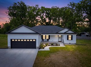 116 Carter Blake Rd, Tullahoma, TN 37388