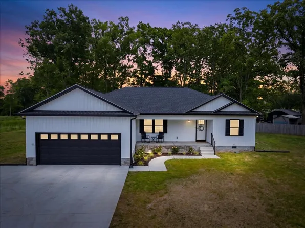 116 Carter Blake Rd, Tullahoma, TN 37388