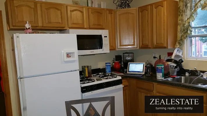 Rented by ZealEstate Group Inc | media 63