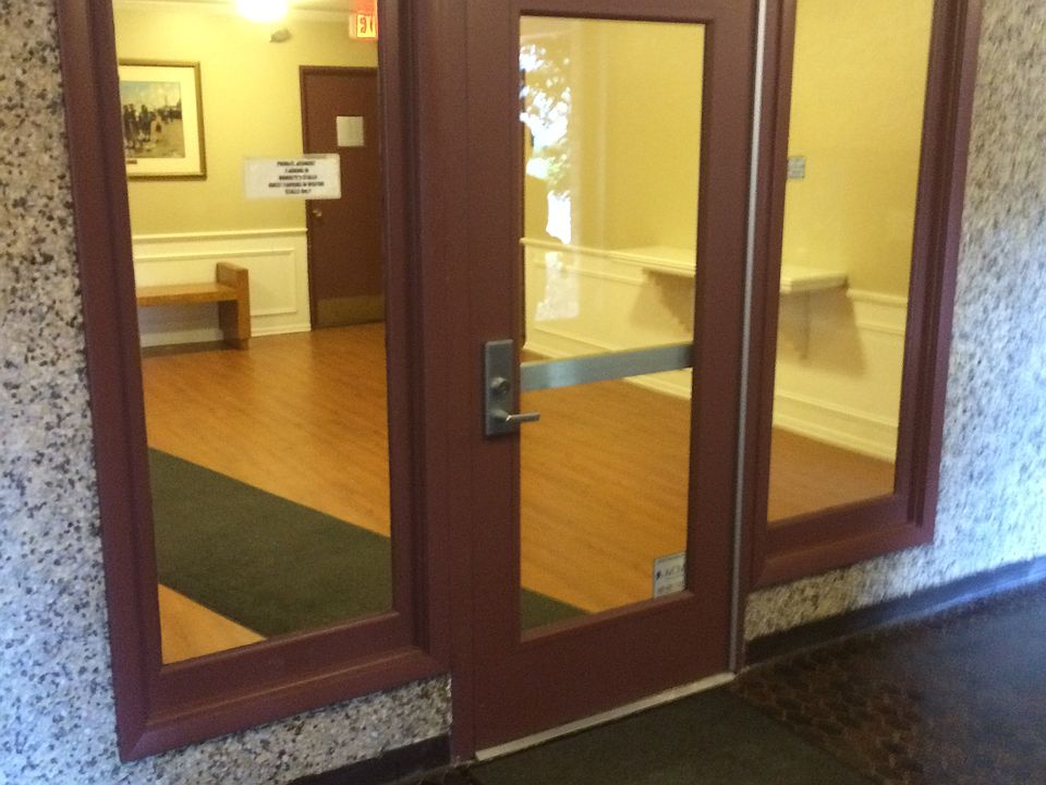1st image of 525 S Cleveland Ave APT 102