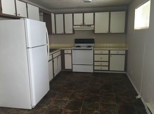 511 C St APT 8, Pinehurst, ID 83850