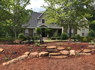 202 Lancelot Ln, Opelika, AL 36801