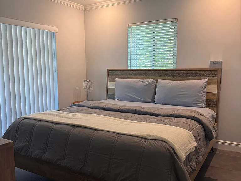 135 Peace Ave — Photo 20