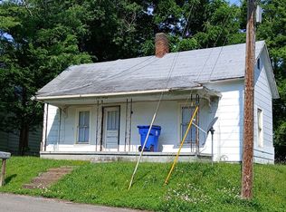 581 Short St NE, Cleveland, TN 37311