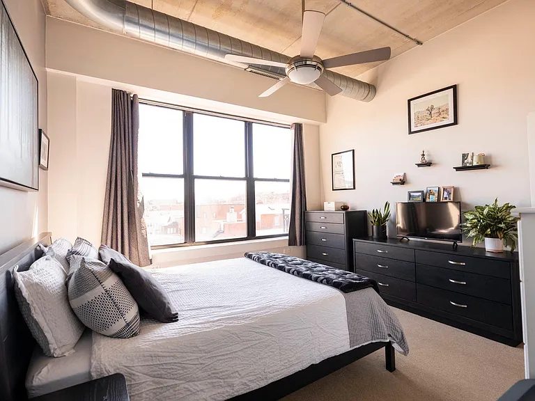 3245 N Ashland Ave #4D — Photo 13