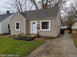 24501 Union St, Dearborn, MI 48124