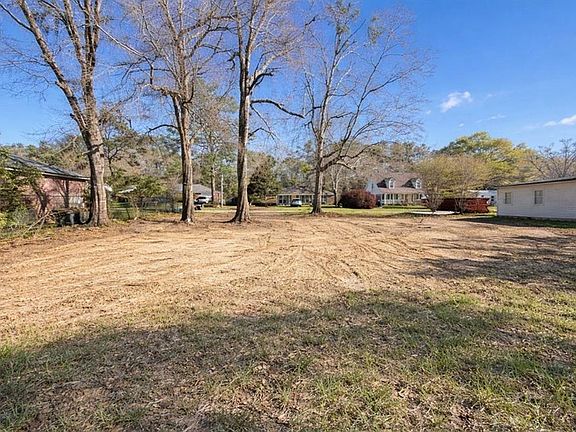 4th image of 7610 Havenwood Dr #2