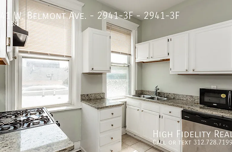 2941 W Belmont Ave #3F — Photo 3