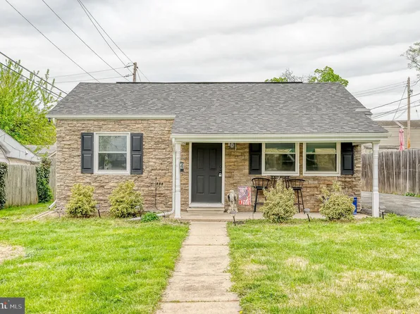 4 Right Aileron St, Baltimore, MD 21220