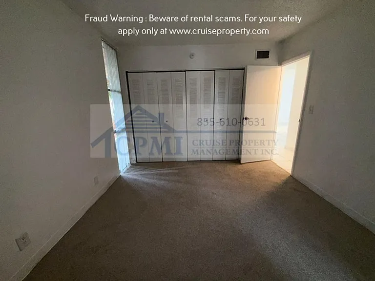 2930 Forest Hills Blvd — Photo 34