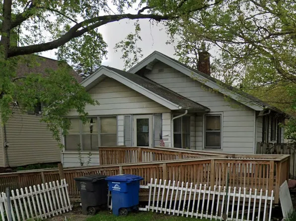 3118 Wright St, Des Moines, IA 50316
