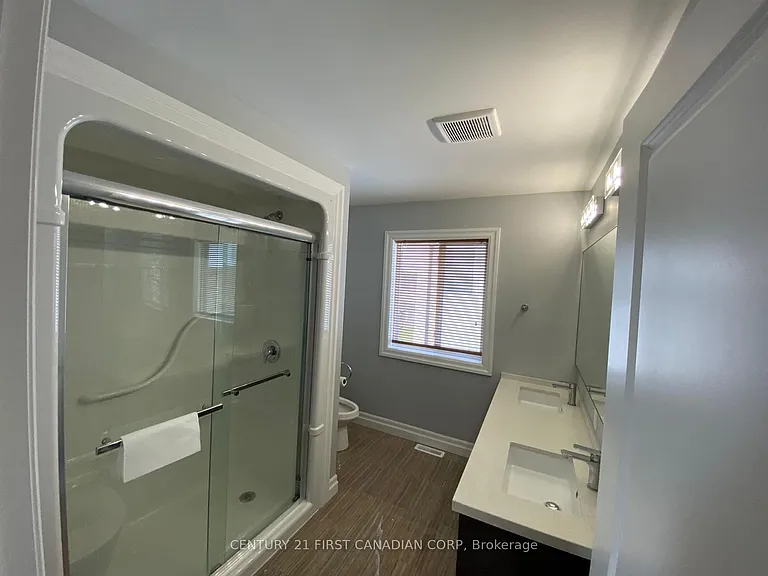2619 Sheffield Blvd #17 — Photo 4