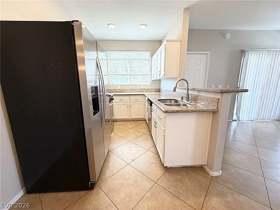 4th image of 2201 Ramsgate Dr APT 225