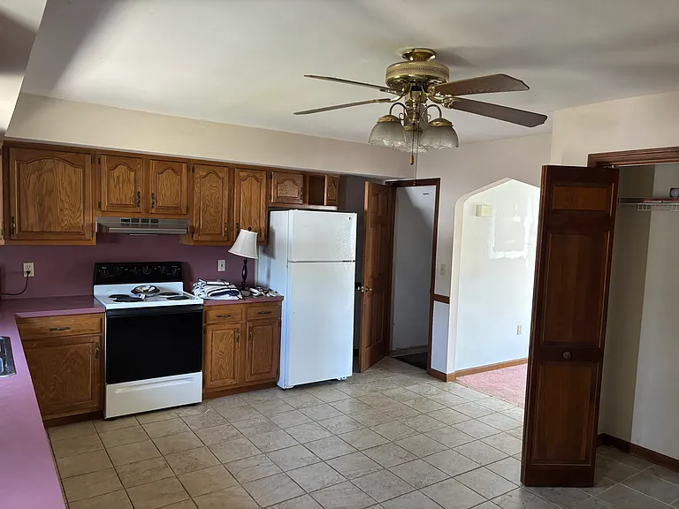 330 Jackson St #A — Photo 4