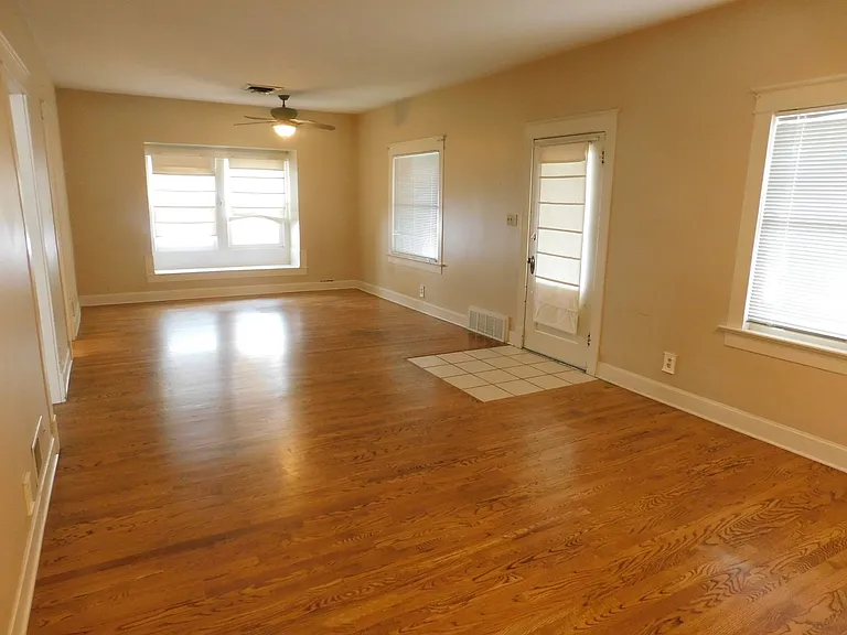 930 Ouray Ave — Photo 7