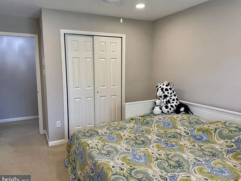 240 Torrey Pine Ct — Photo 28